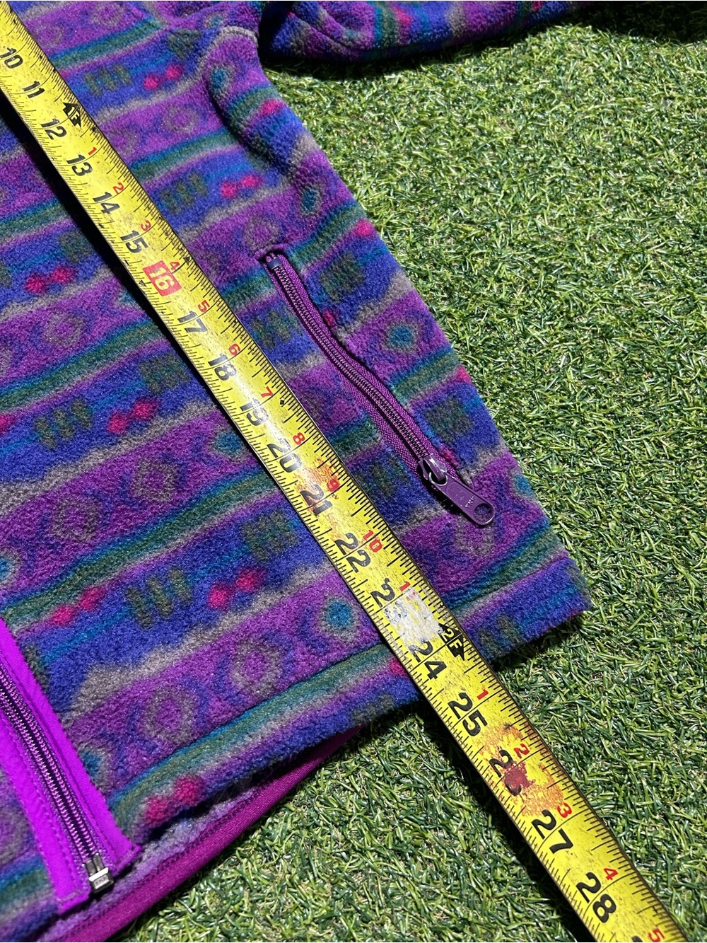 Women’s Vintage LL Bean Fleece Jacket - Picture 5 of 6